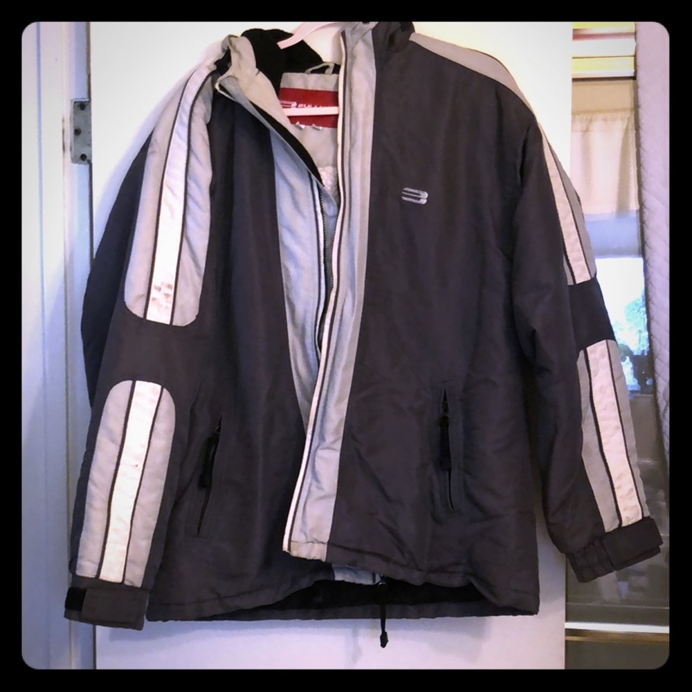 Bullhead jacket size medium